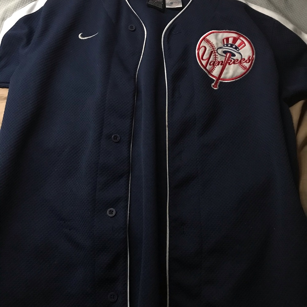 Nike Yankees baseball jersey